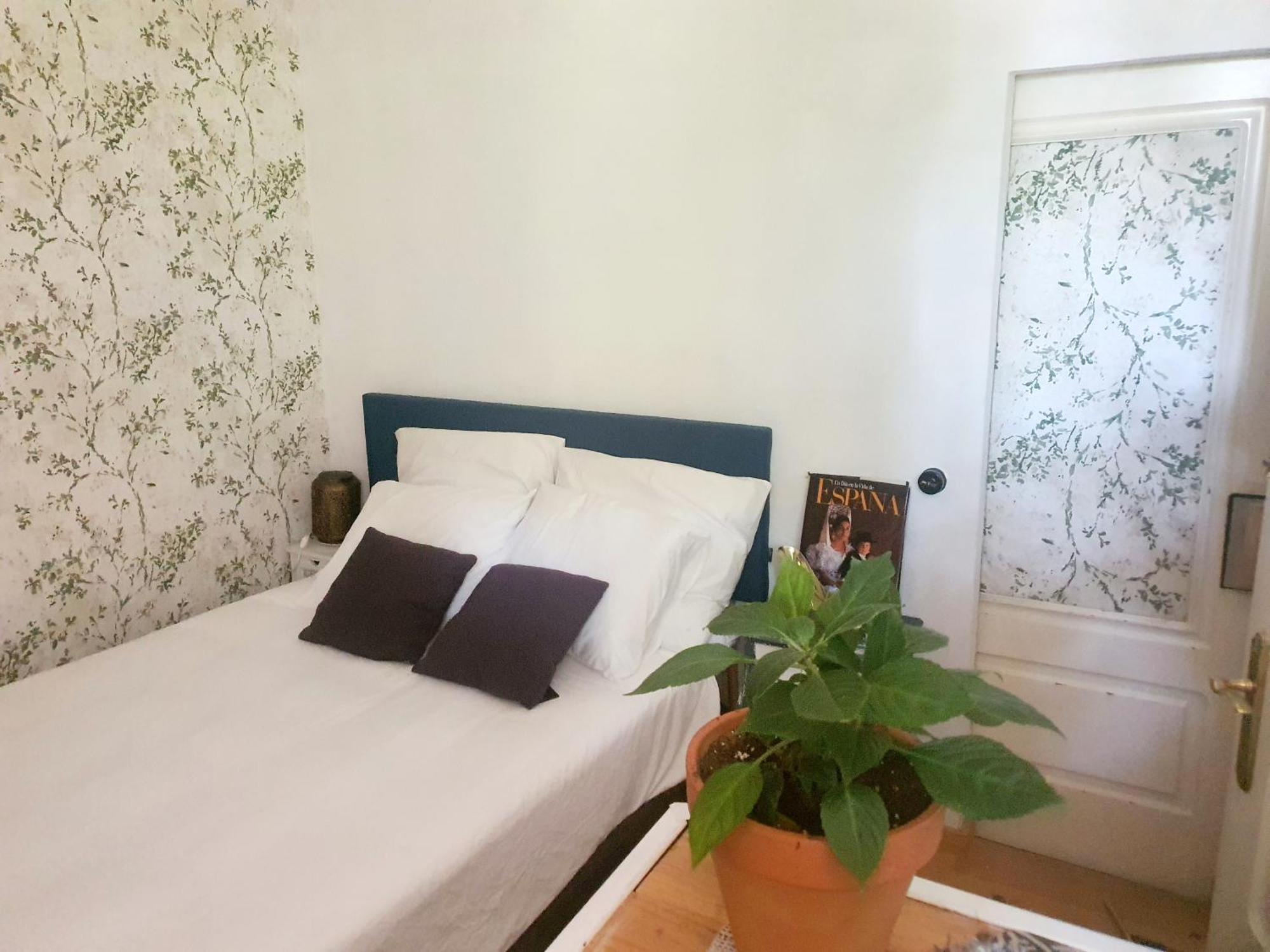 Apartamento Libros Y Plantas A 5 Minutos Del Centro En Bus Madrid Exterior foto